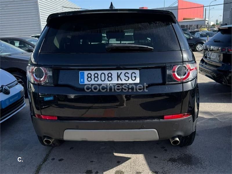 Usado Land Rover Discovery Sport SE 180 CV (132 kW) 2018 Negro SUV
