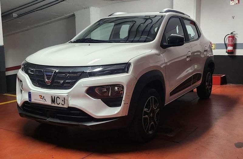 Blanco Usado 2022 Dacia Spring Essentiel Utilitario | 8990 € (Super precio) - Imagen 1/4