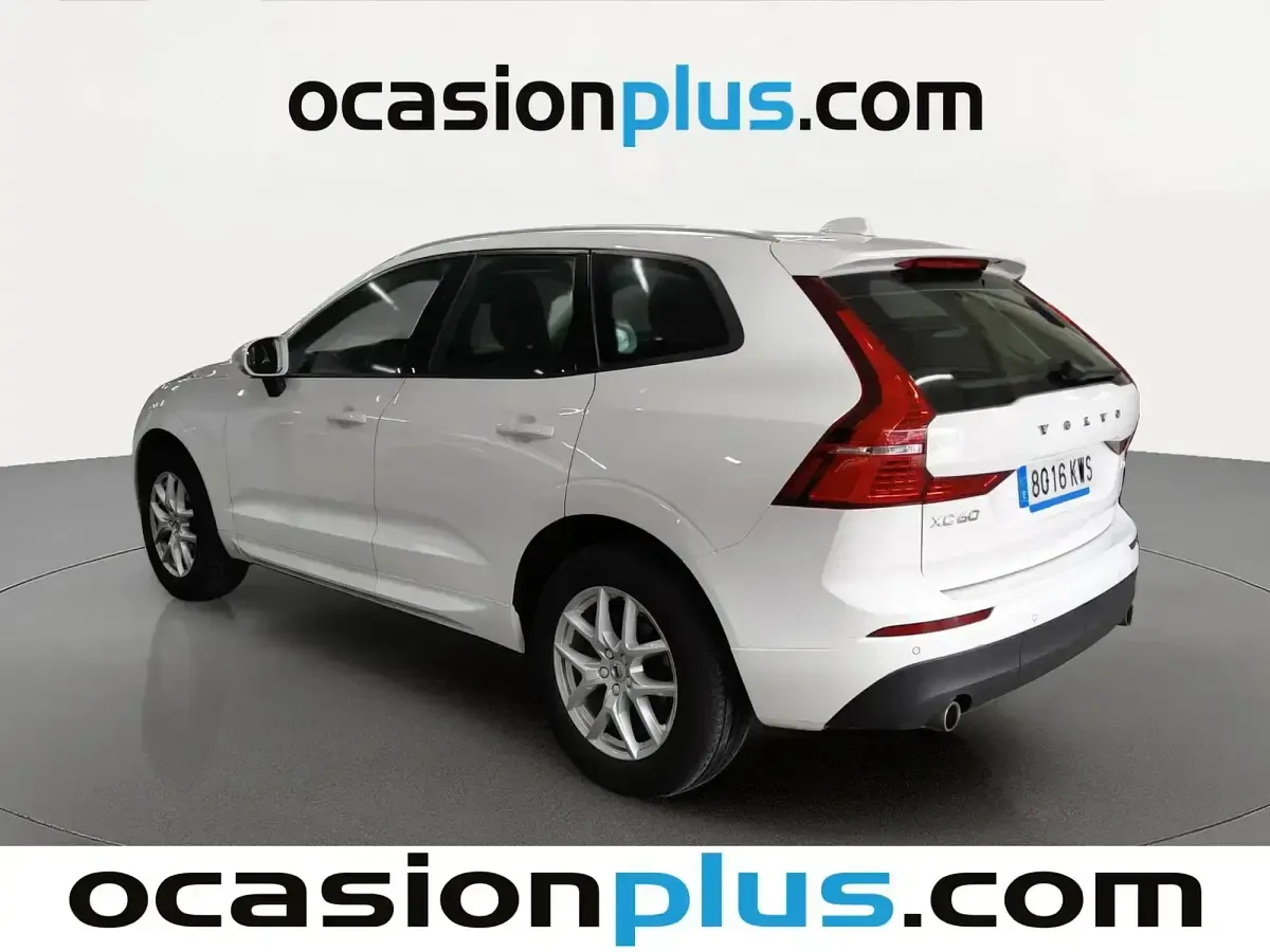 Usado Volvo XC60 Momentum 190 CV (139 kW) 2019 Blanco SUV