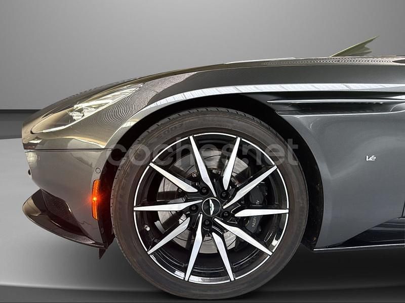 Usado Aston Martin DB11 2017 Coupe