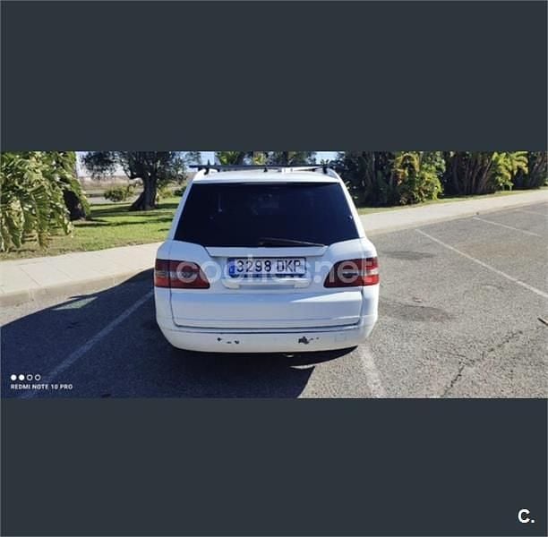 Usado Fiat Stilo Active 100 CV (73 kW) 2005 Blanco Familiar