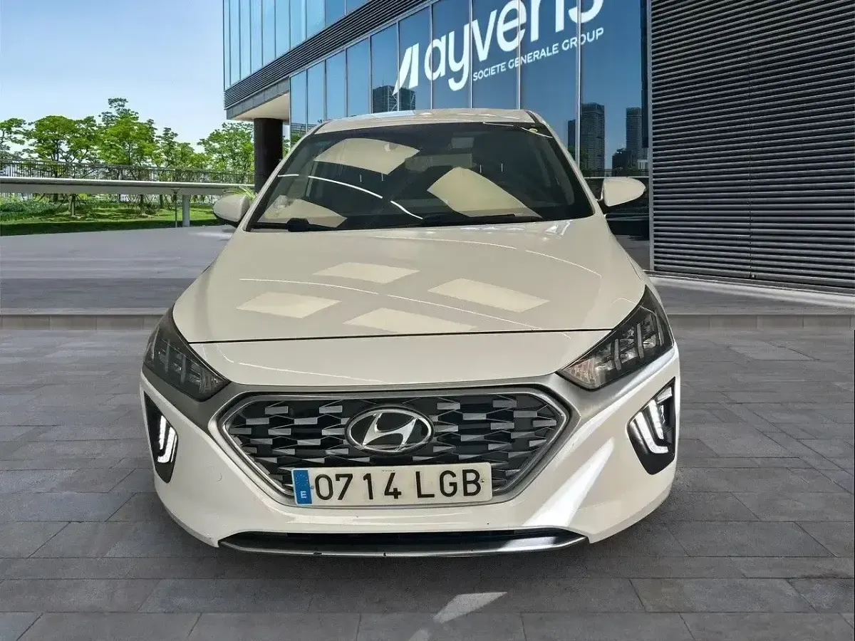 Usado Hyundai Ioniq 141 CV (103 kW) 2020 Blanco Utilitario