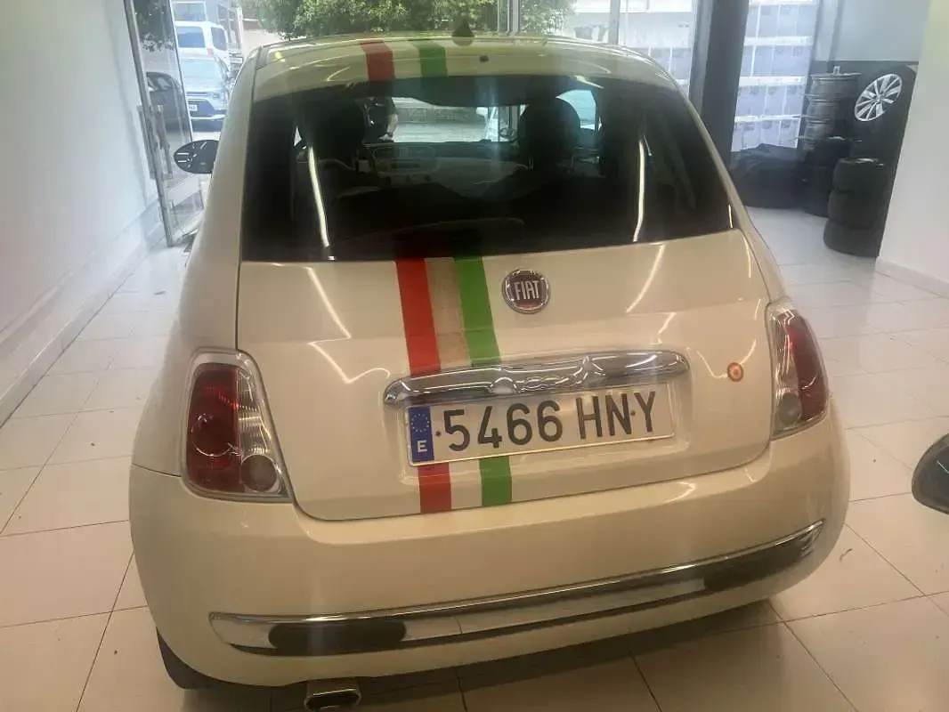 Usado Fiat 500 Lounge 69 CV (50 kW) 2013 Blanco Utilitario