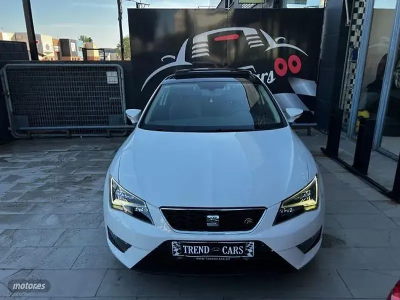 Usado Seat Leon SC FR 183 CV (134 kW) 2015 Blanco Utilitario