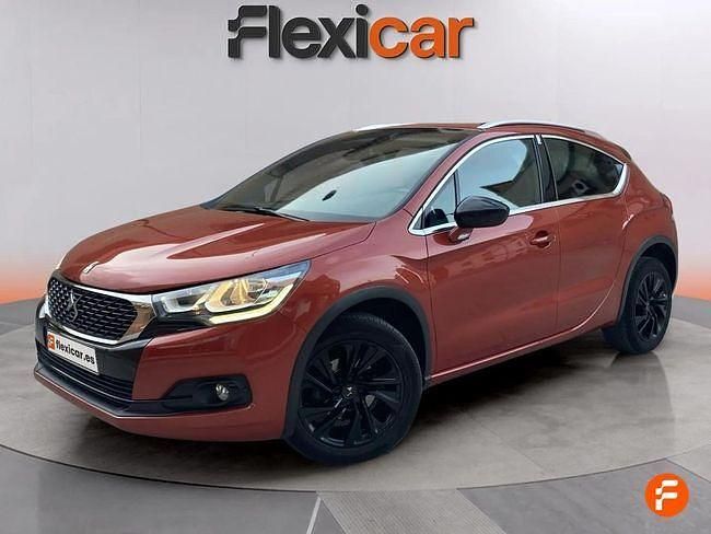 Usado DS Automobiles DS4 Style 120 CV (88 kW) 2017 Rojo Berlina