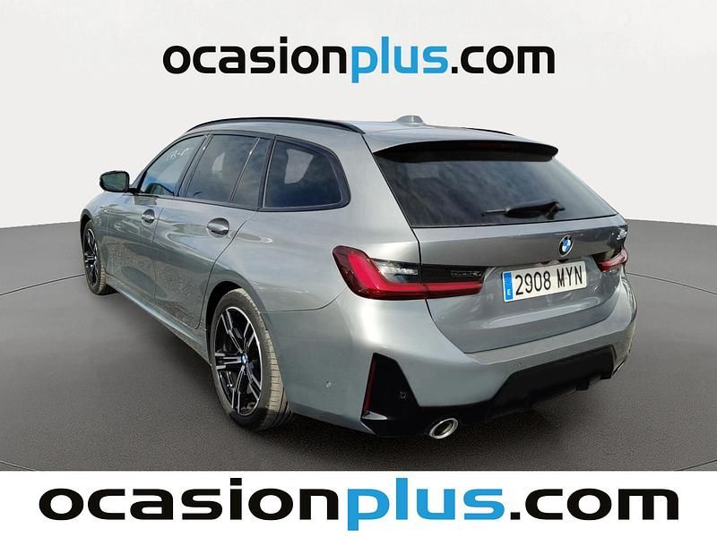 Usado BMW 318 150 CV (110 kW) 2025 Gris Familiar