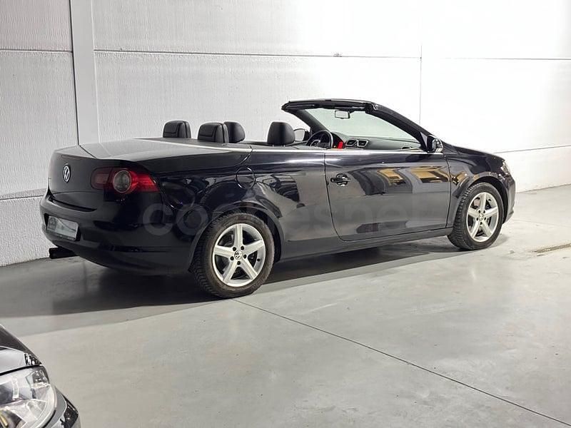 Usado VW Eos 200 CV (147 kW) 2007 Negro Descapotable