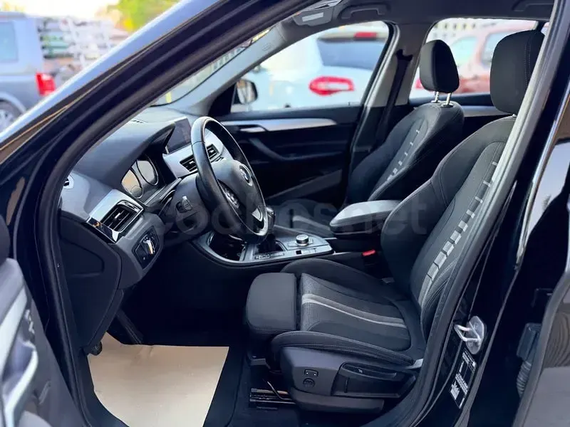 Usado BMW X1 Advantage 150 CV (110 kW) 2022 Negro SUV