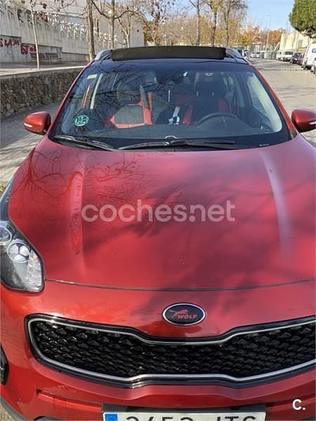Usado Kia Sportage 115 CV (84 kW) 2016 Rojo SUV