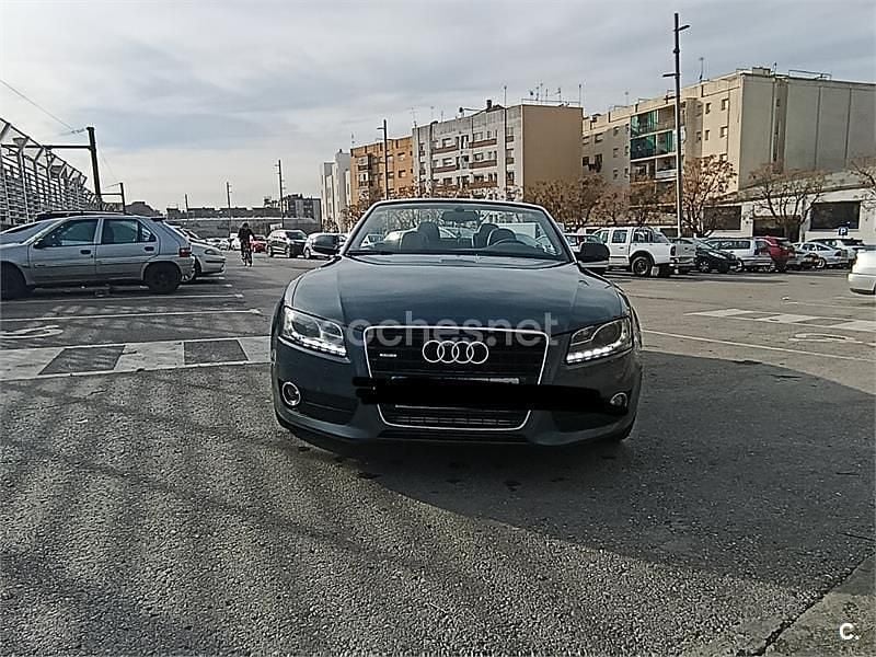 Usado Audi A5 Cabriolet 240 CV (176 kW) 2009 Gris / plata Descapotable
