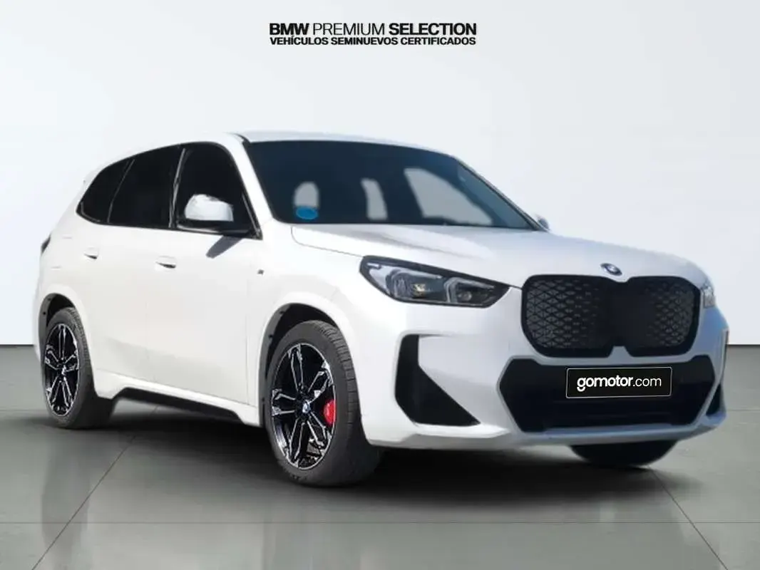 Usado BMW iX1 Luxury Line 150 kW (204 CV) 2025 SUV