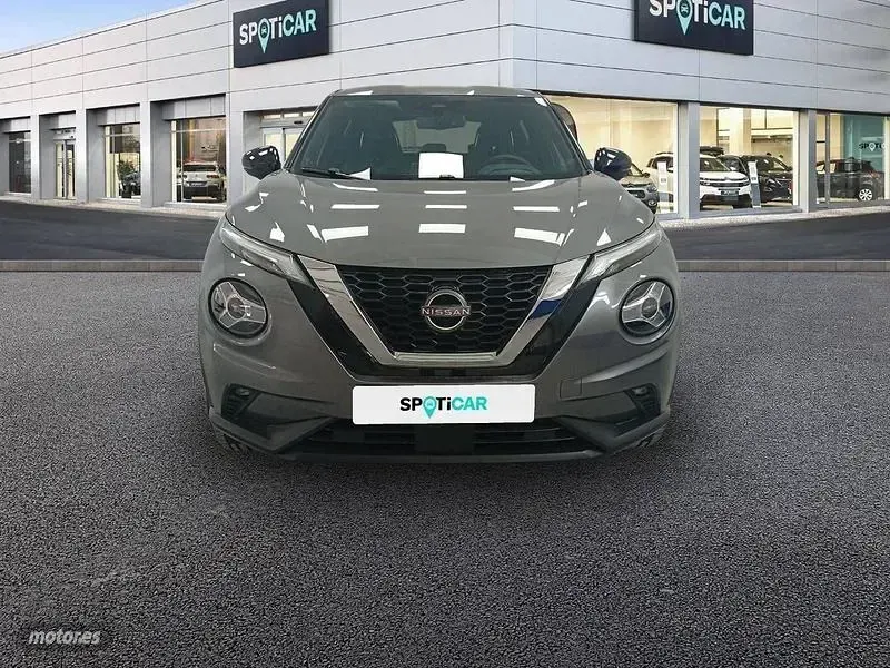 Usado Nissan Juke Tekna 114 CV (83 kW) 2023 Gris SUV