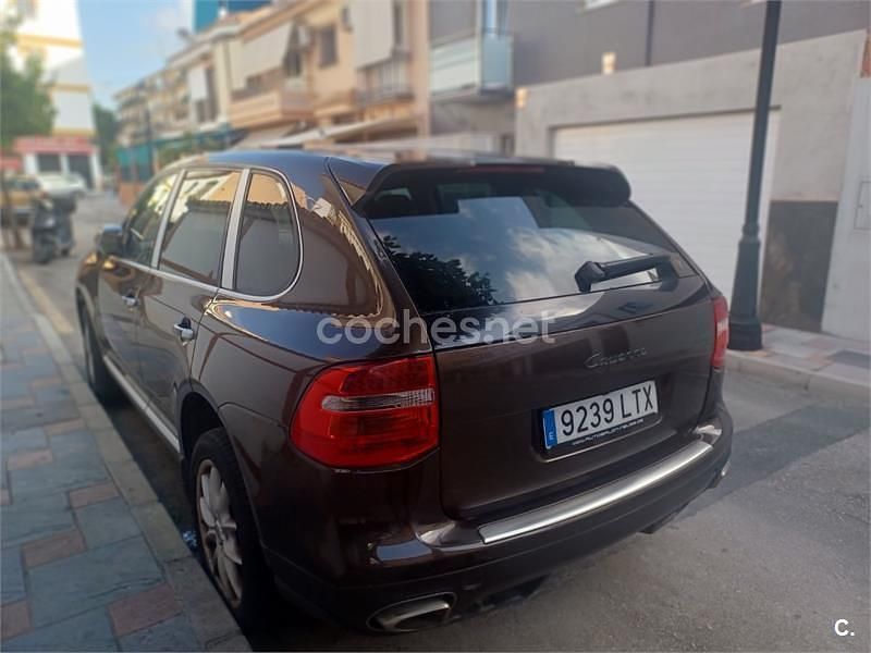 Usado Porsche Cayenne 240 CV (176 kW) 2010 Negro SUV