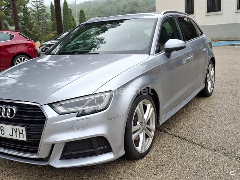 Gris / plata Usado 2017 Audi A3 Sportback Utilitario | 16.500 € (Precio justo) - Imagen 1/4
