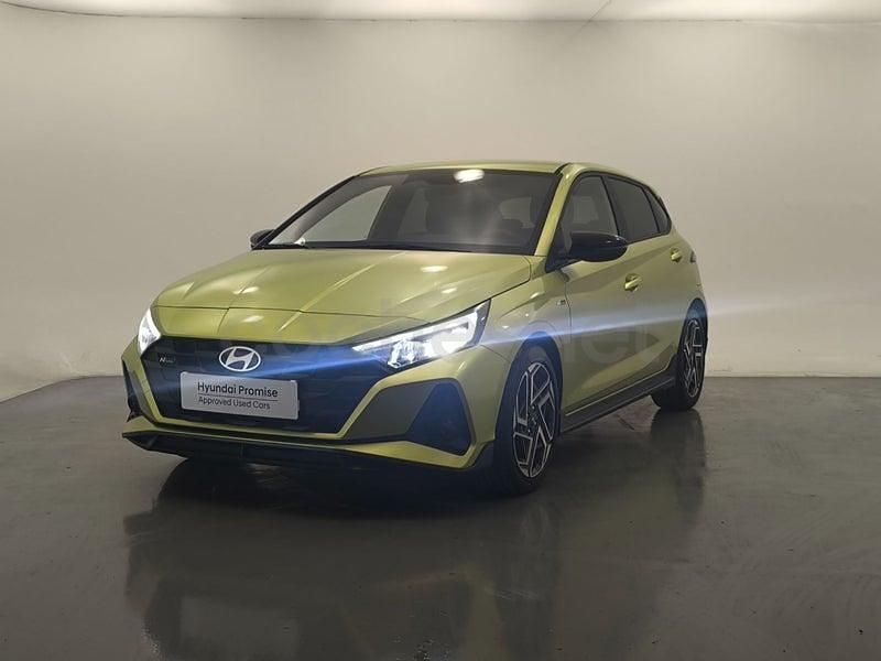 Usado Hyundai i20 N Line 79 CV (58 kW) 2025 Verde Utilitario