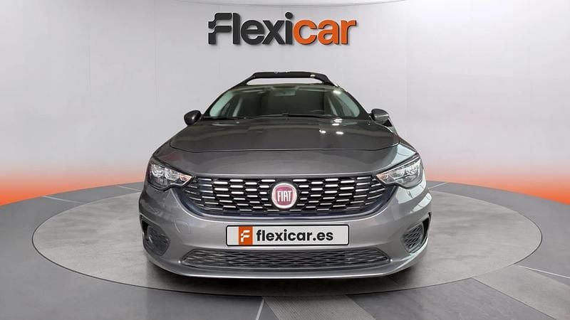 Usado Fiat Tipo Mirror 95 HP (69 kW) 2019 Cinzento Carrinha