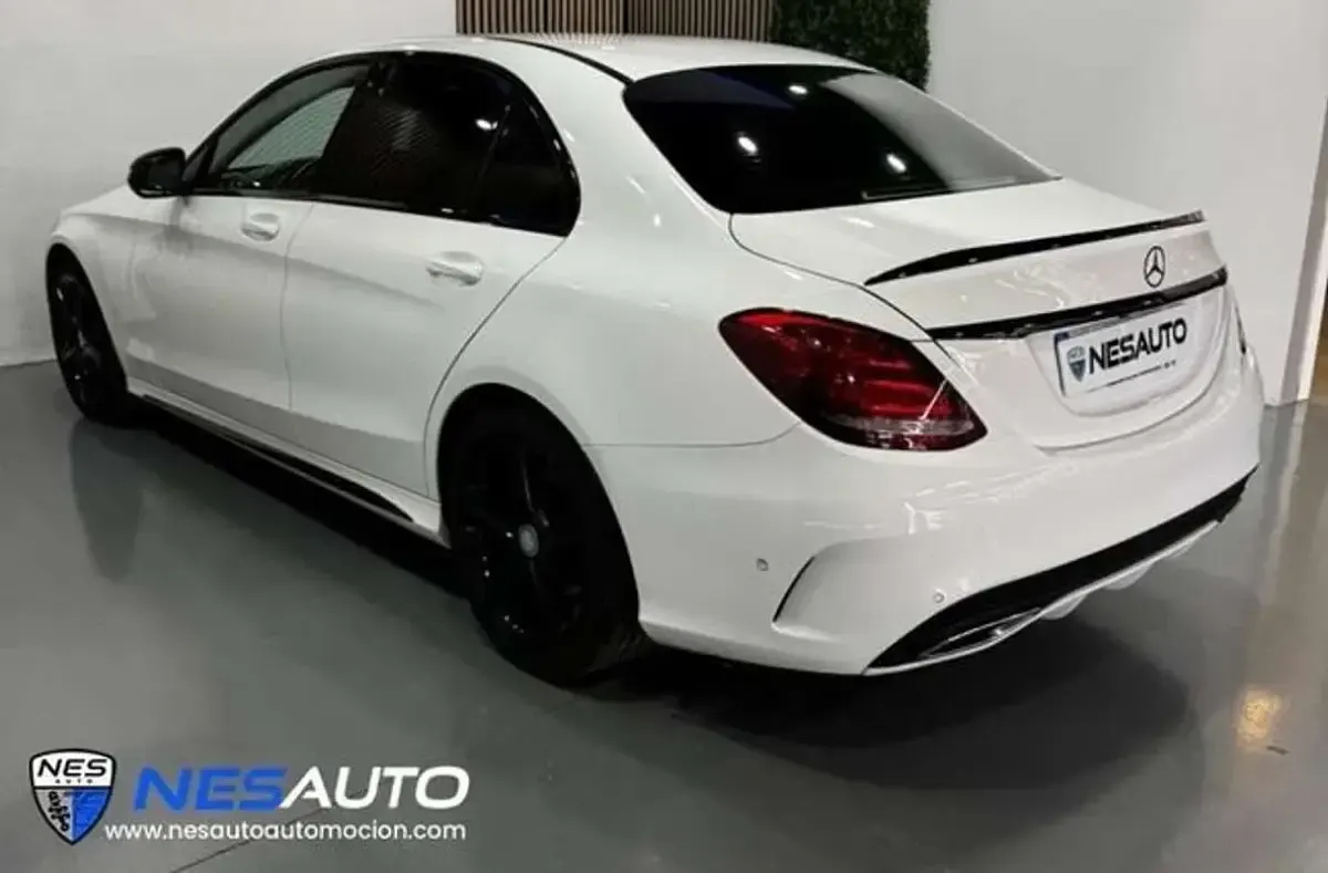 Usado Mercedes C36 AMG Avantgarde 170 CV (125 kW) 2017 Blanco Berlina