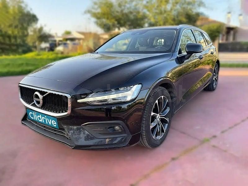Usado Volvo V60 Momentum 150 CV (110 kW) 2020 Negro Familiar