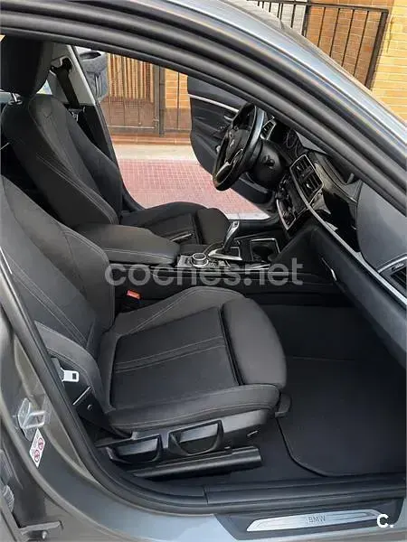 Usado BMW 316 116 CV (85 kW) 2018 Beige Berlina