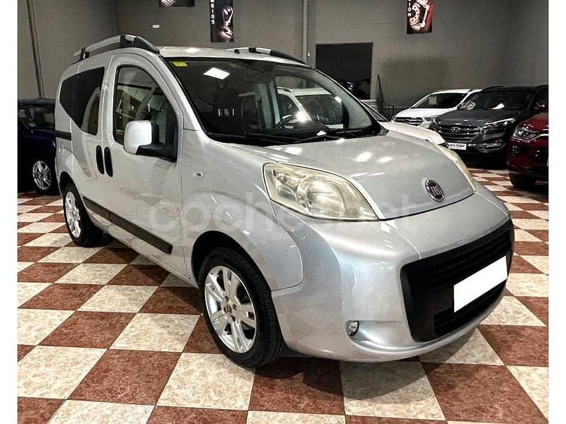 Gris / plata Usado 2015 Fiat Qubo Dynamic Monovolumen | 8900 € - Imagen 1/4