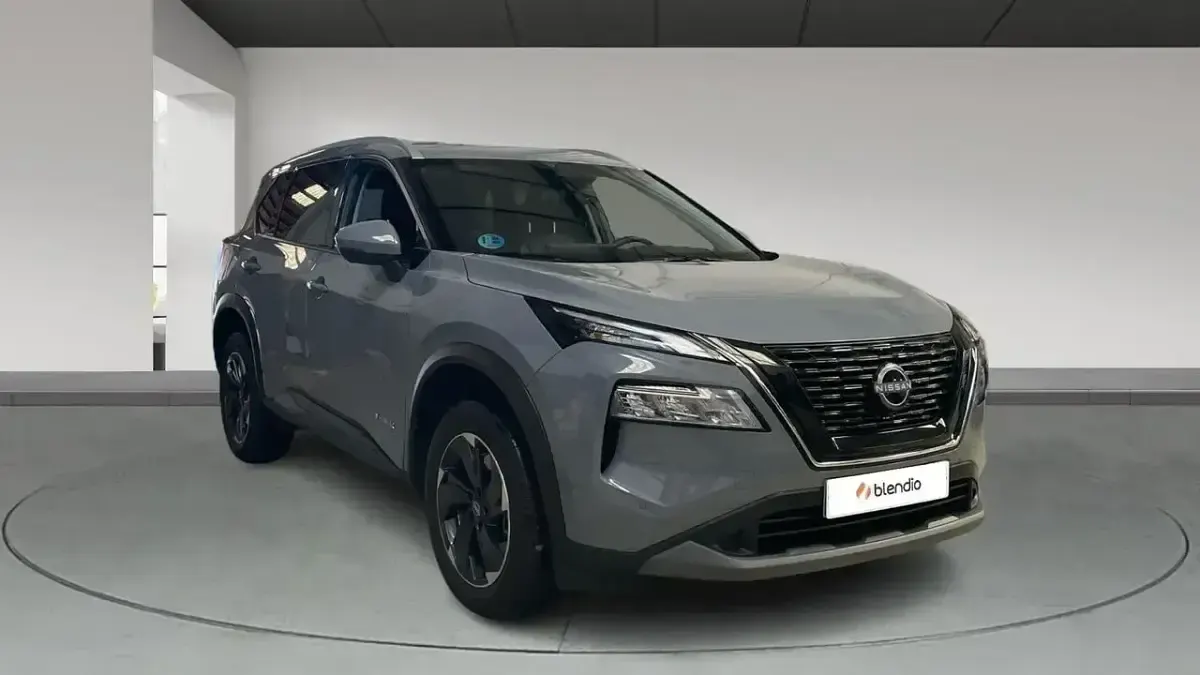 Usado Nissan X-Trail N-Connecta 204 CV (150 kW) 2025 Gris SUV