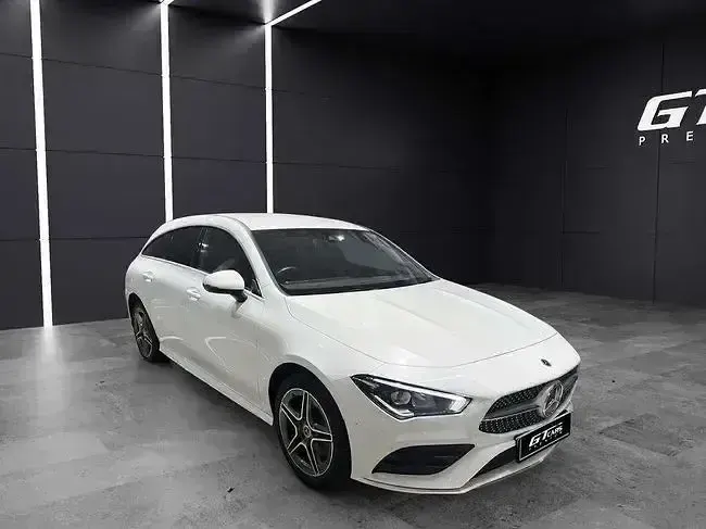 Usado Mercedes CLA250e Shooting Brake AMG 218 CV (160 kW) 2021 Blanco Familiar