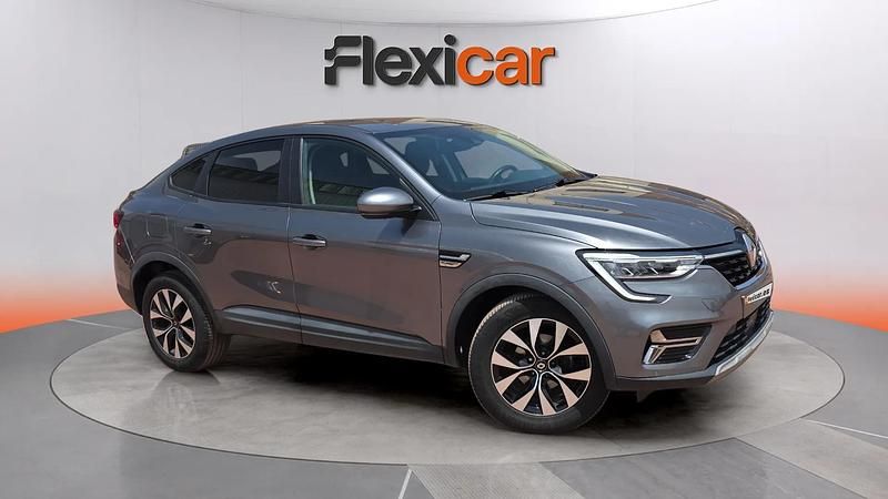 Usado Renault Arkana Evolution 140 CV (102 kW) 2023 Gris SUV