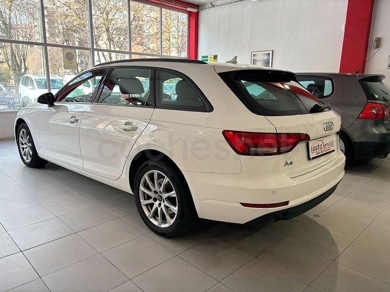 Usado Audi A4 122 HP (89 kW) 2018 Branco Carrinha