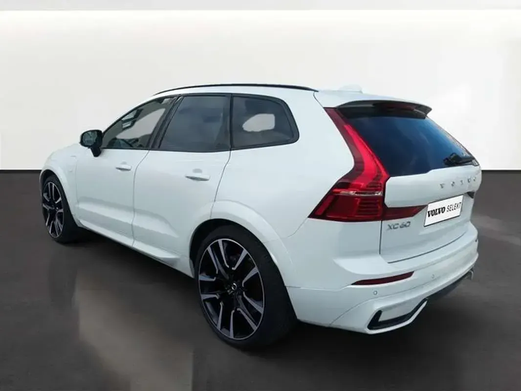 Usado Volvo XC60 Ultra 252 CV (185 kW) 2024 Blanco SUV