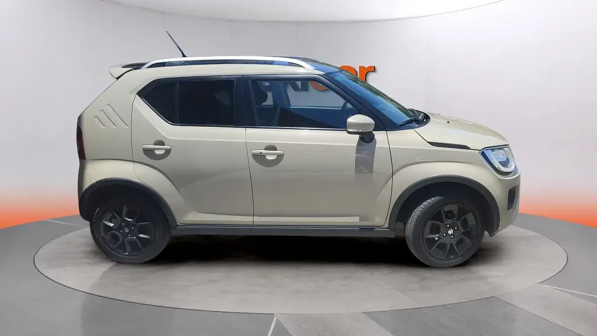 Usado Suzuki Ignis GLX 83 CV (61 kW) 2022 Beige SUV