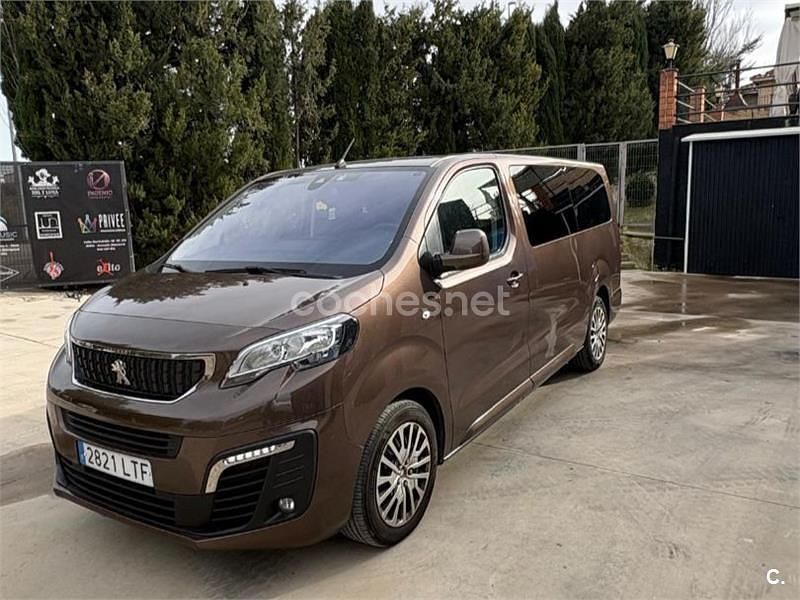 Usado Peugeot Traveller Business-Line 120 CV (88 kW) 2021 Marrón Monovolumen