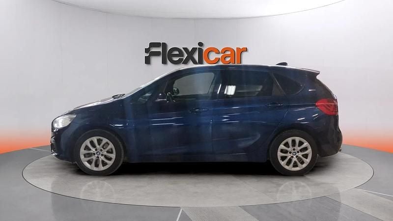 Usado BMW 225 Active Tourer iPerformance 224 HP (164 kW) 2019 Azul Monovolume