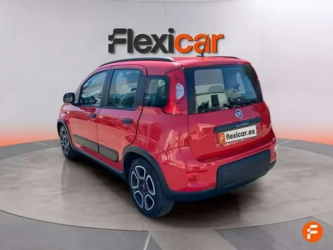 Usado Fiat Panda City Life 71 CV (52 kW) 2022 Rojo Utilitario
