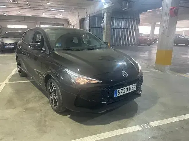 Usado MG MG3 Comfort 195 CV (143 kW) 2025 Negro Utilitario