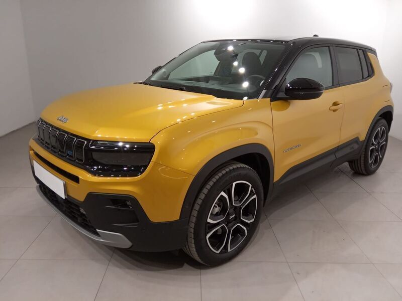 Amarillo Usado 2023 Jeep Avenger EV Summit SUV | 36.400 € (Caro) - Imagen 1/4