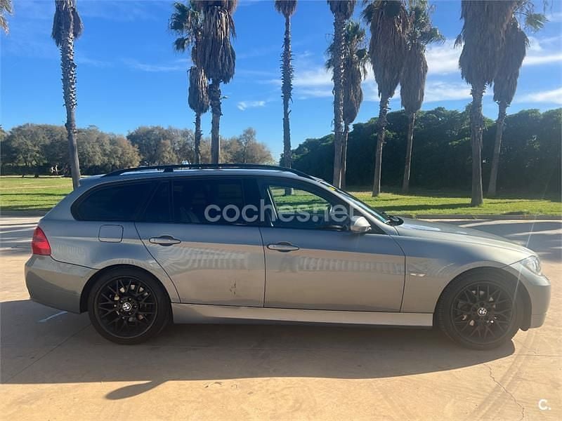 Usado BMW 320 150 CV (110 kW) 2006 Gris / plata Familiar