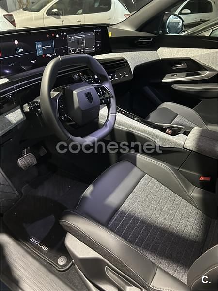Usado Peugeot 3008 Allure 145 CV (106 kW) 2025 Azul SUV