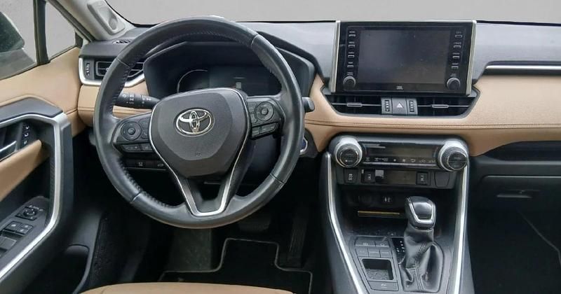 Usado Toyota RAV4 Luxury 218 CV (160 kW) 2019 SUV