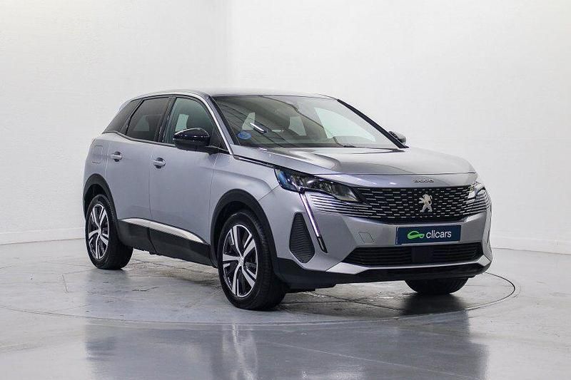 Usado Peugeot 3008 Allure 180 CV (132 kW) 2024 Gris SUV