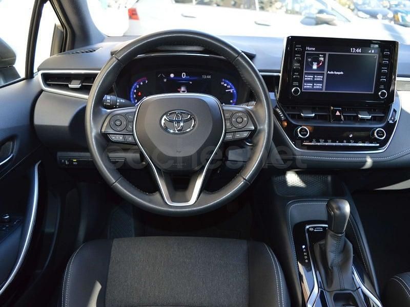 Usado Toyota Corolla Style 122 CV (89 kW) 2021 Blanco Berlina