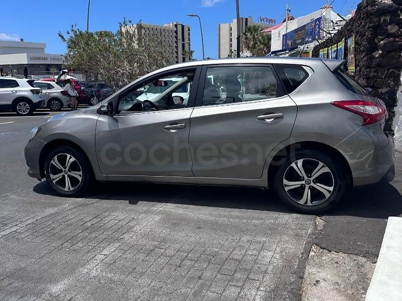 Usado Nissan Pulsar Acenta 115 CV (84 kW) 2017 Gris / plata Utilitario