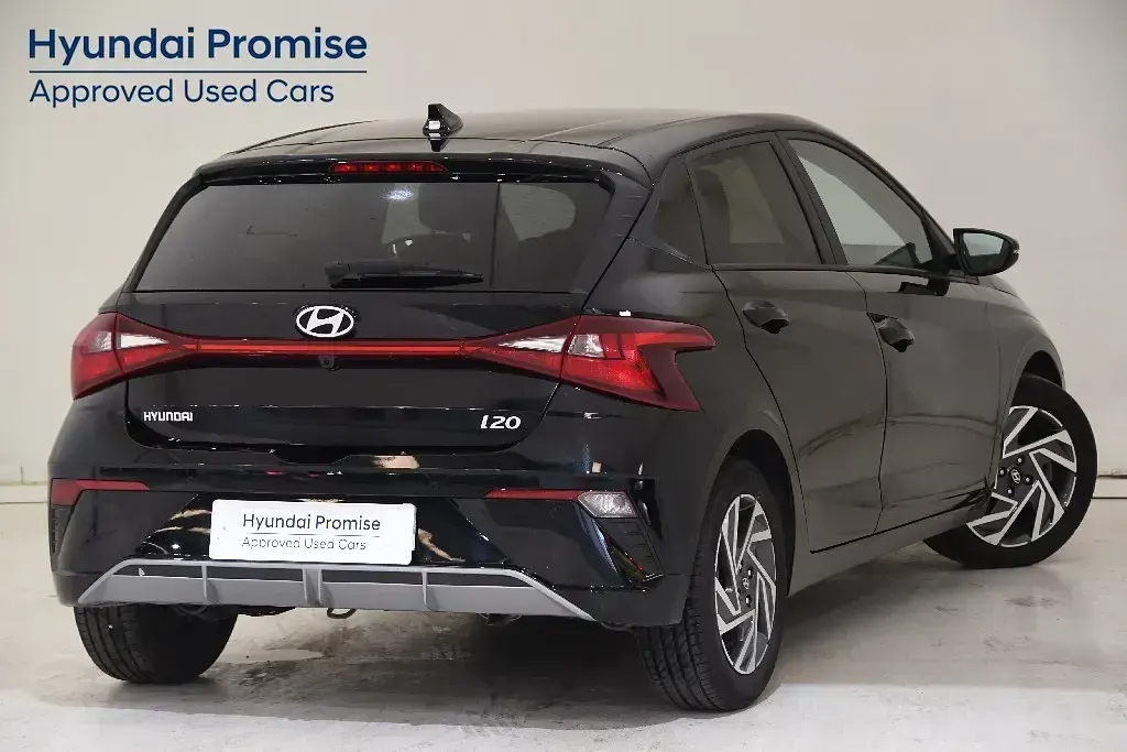 Usado Hyundai i20 99 CV (72 kW) 2025 Utilitario