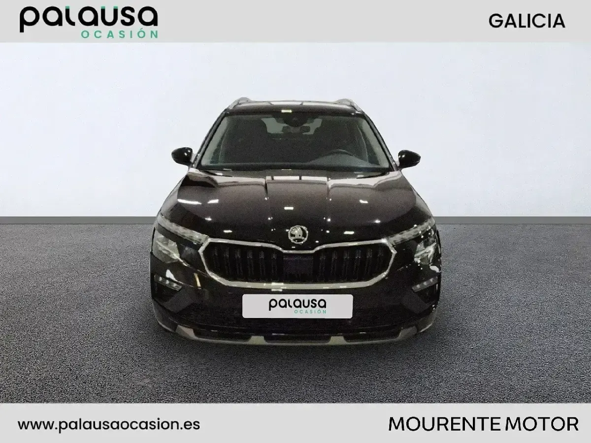 Usado Skoda Kamiq Selection 116 CV (85 kW) 2025 Negro SUV