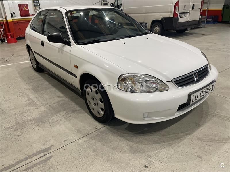 Usado Honda Civic S 90 CV (66 kW) 2000 Blanco Berlina