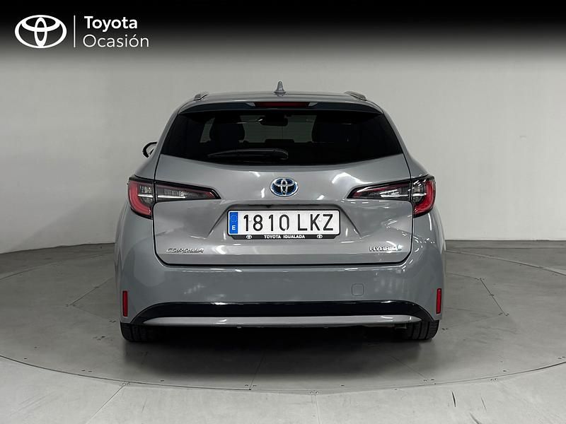 Usado Toyota Corolla Active 122 CV (89 kW) 2020 Gris / plata Familiar