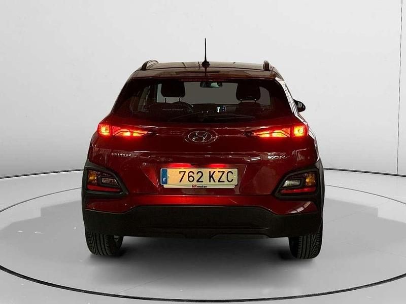 Usado Hyundai Kona 121 CV (88 kW) 2019 Rojo SUV