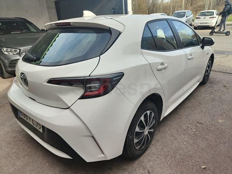 Usado Toyota Corolla Business Edition 122 CV (89 kW) 2020 Blanco Berlina