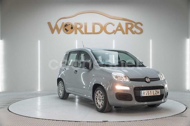 Usado Fiat Panda 70 CV (51 kW) 2022 Gris Utilitario
