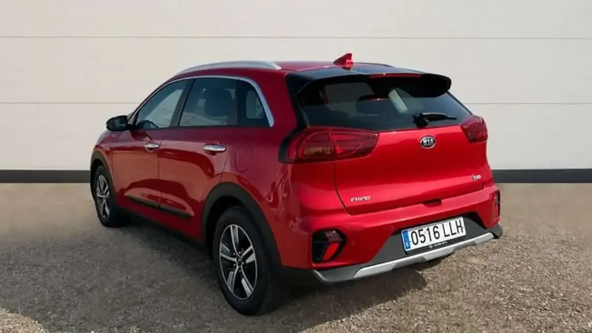 Usado Kia Niro 141 CV (103 kW) 2020 Rojo SUV