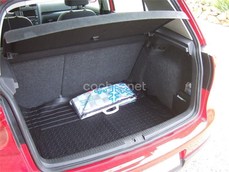 Usado VW Golf V GT 170 CV (125 kW) 2007 Rojo Berlina